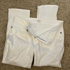 St John’s Bay Size 4 White Pants